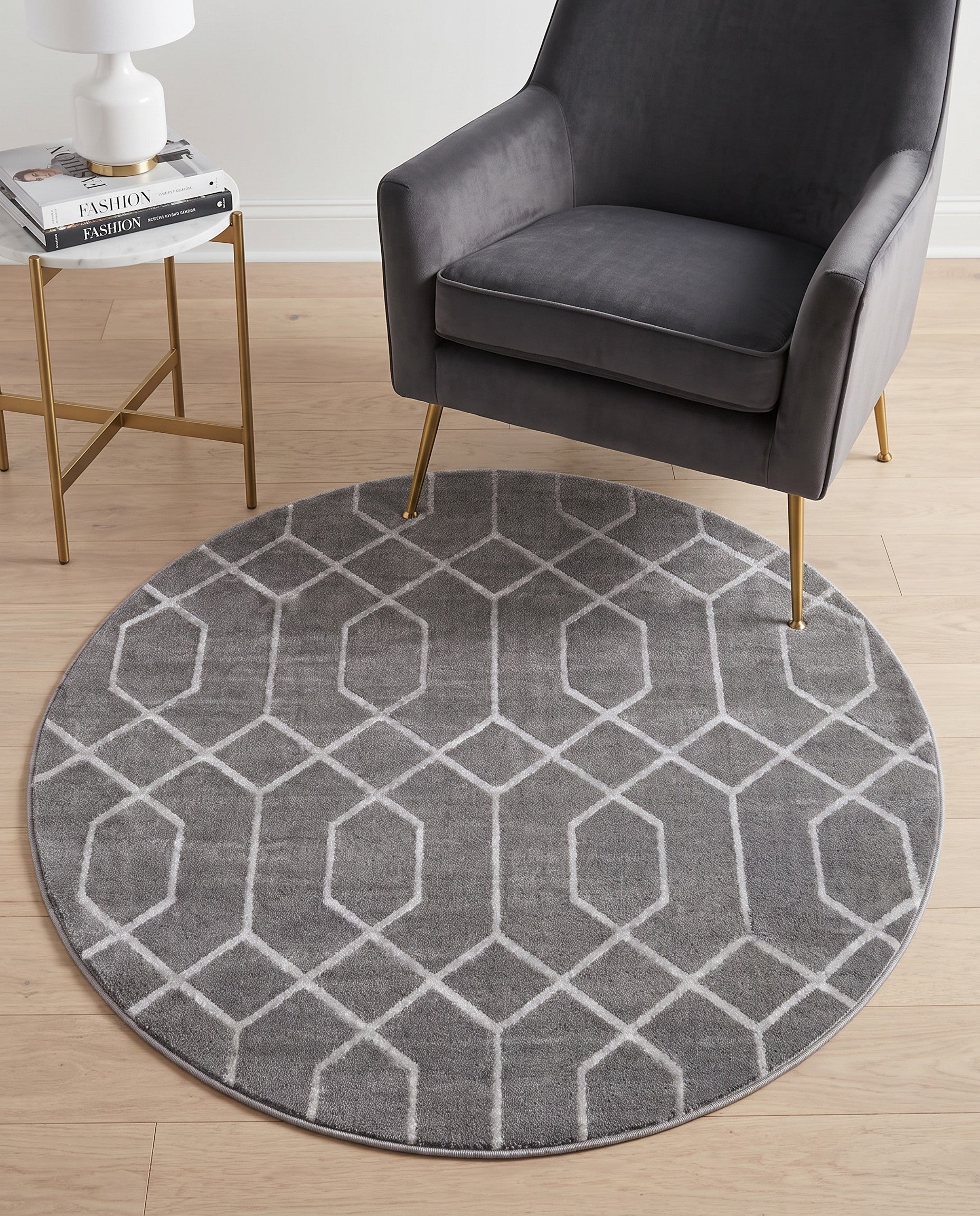 3' x 3' Marilyn Monroe™ Glam Trellis Round Rug