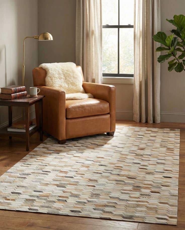 Detail image of 5' 1 x 8' 2 Cowhide - Patchwork Rug
