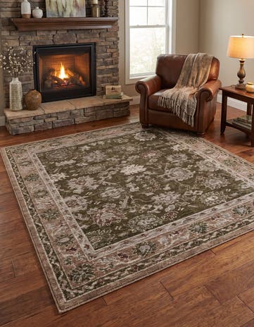Green Grand Tradition Rug