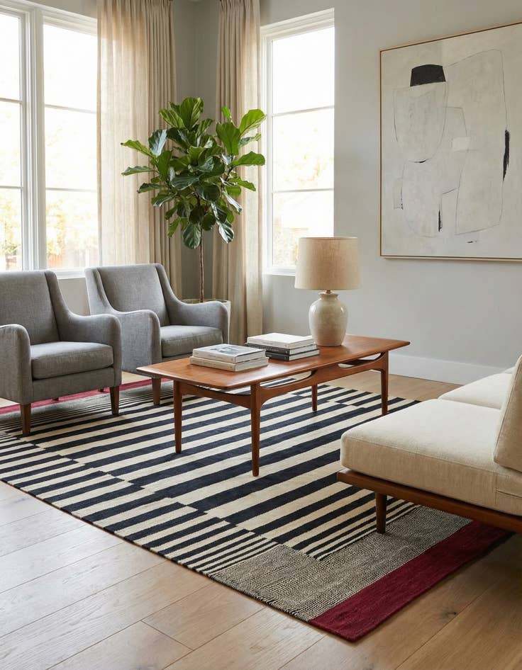 Detail image of 4' 2 x 5' 9  Hand Woven Kilim Modern Wool Rug