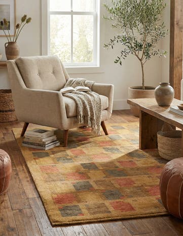 4' 6 x 6' 6 Hand Knotted Kashkuli Gabbeh Wool Rug