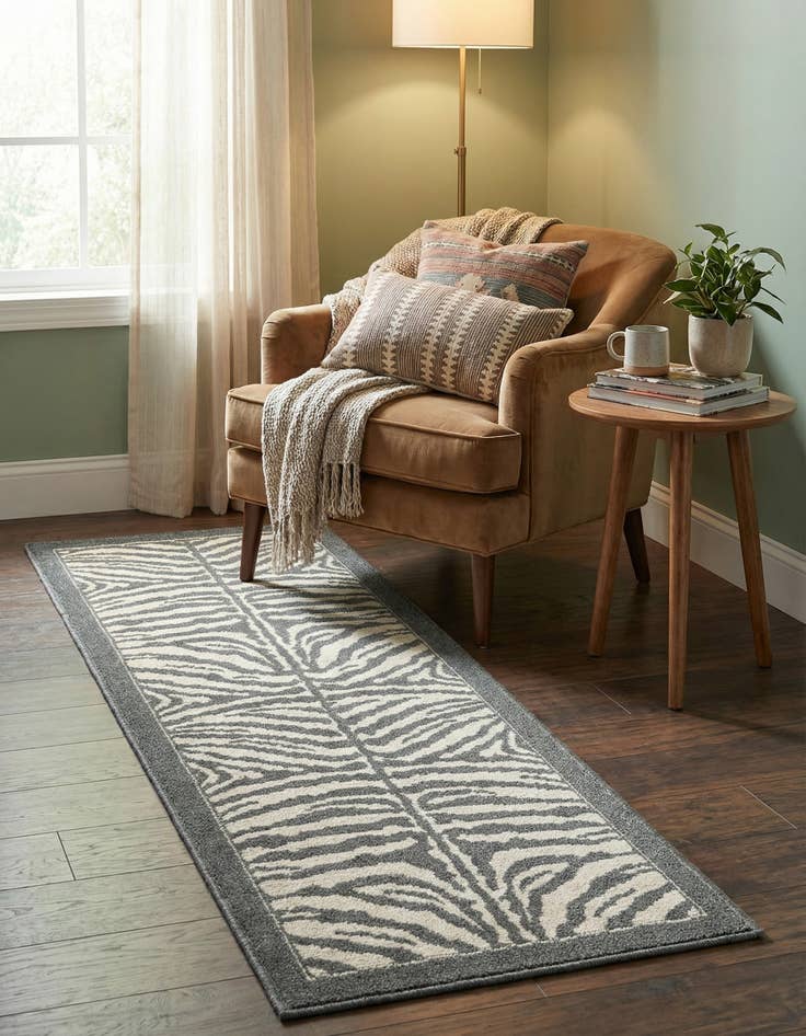 Detail image of 2' x 6' Safari Runner Rug