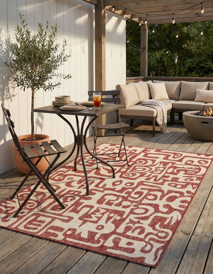 Detail image of 4' x 6' Easy-Clean Modern Indoor / Outdoor Rug