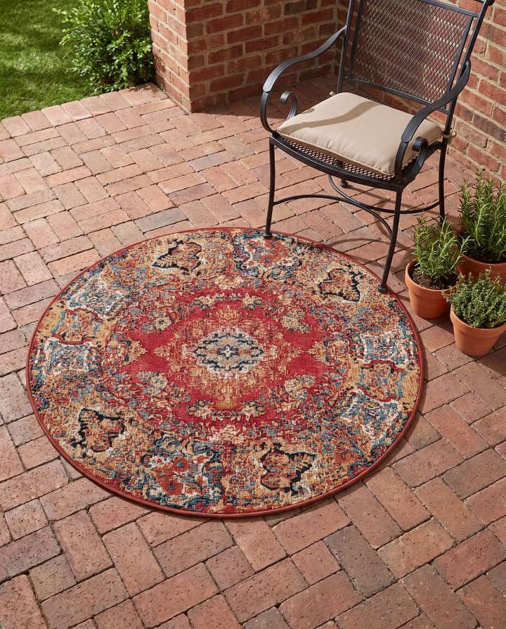 3' x 3' Easy-Clean Traditional Indoor / Outdoor Round Rug
