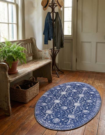2' x 3' Washable Timeless Oval Rug