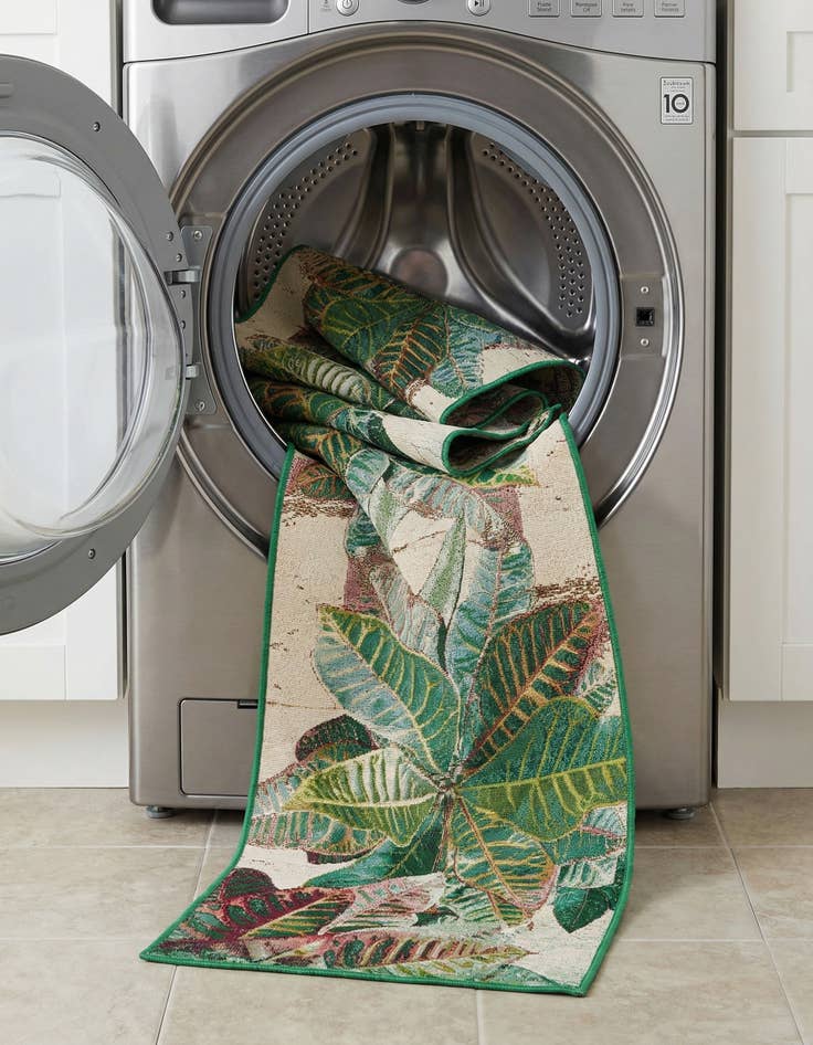 Detail image of  2' 7 x 10'  Washable Botanical Indoor / Outdoor Runner Rug