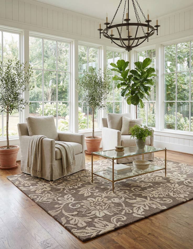 Detail image of 5' 1 x 8' Agra Wool Rug