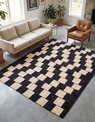 5' 2 x 6' 3 Hand Knotted Moroccan Wool Rug