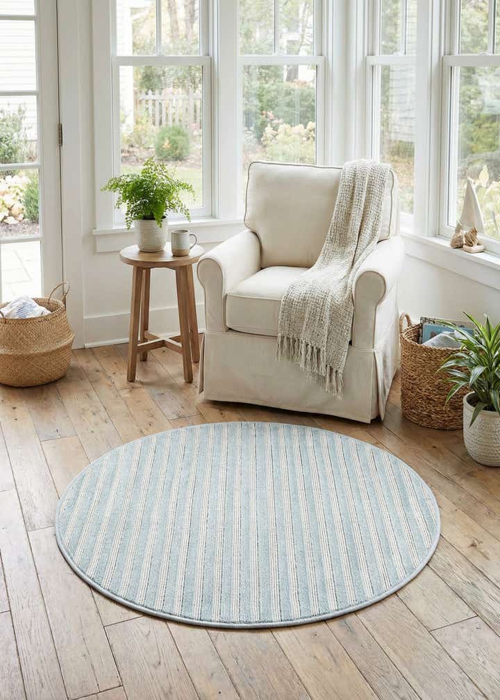 3' x 3' Easy-Clean Sabrina Soto Indoor / Outdoor Round Rug