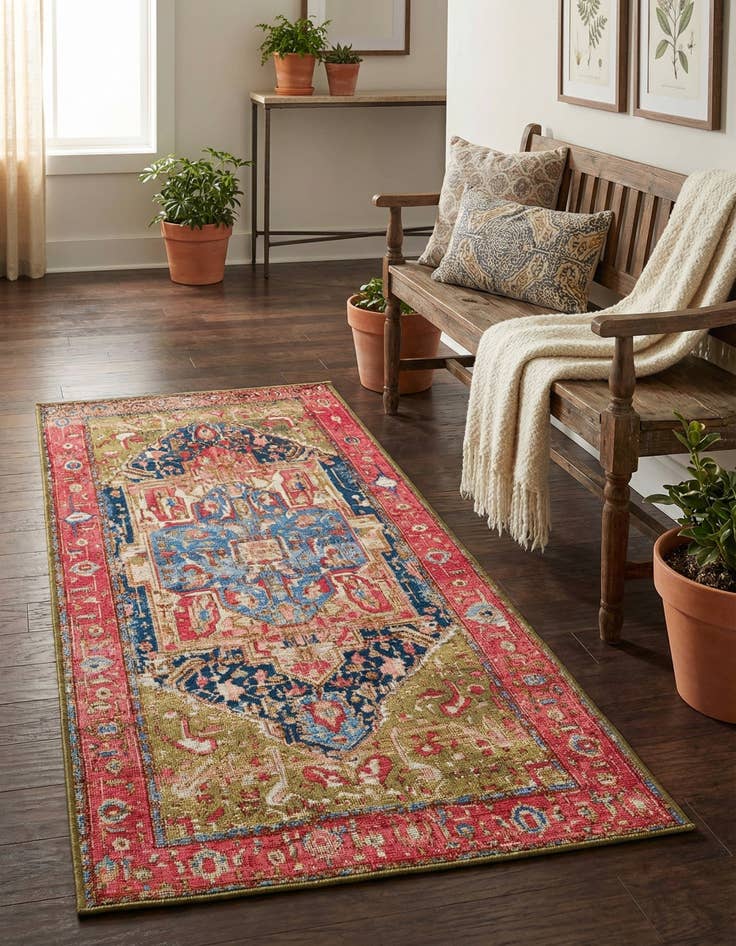Detail image of 2' 7 x 5' 3  Washable Traditional Indoor / Outdoor Runner Rug