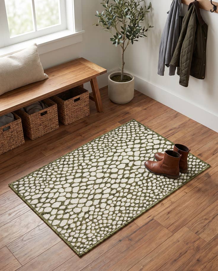 Detail image of 2' x 3' Easy-Clean Jill Zarin Cape Town Indoor / Outdoor Rug