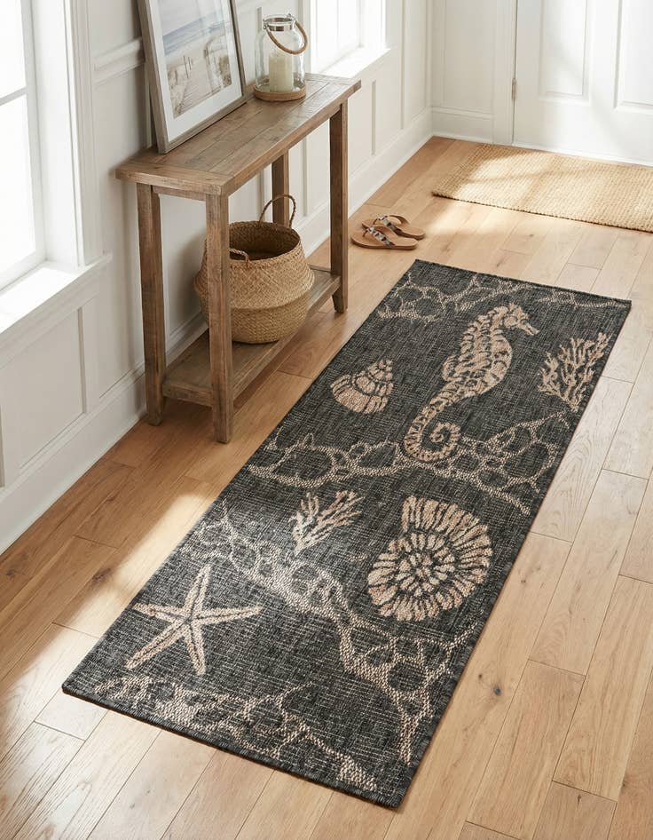 Detail image of 2' x 4'  Washable Coastal Indoor / Outdoor Runner Rug