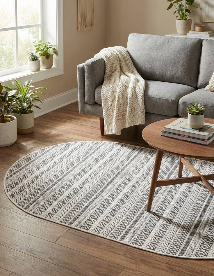 Detail image of 3' x 5' 3  Washable Striped Indoor / Outdoor Oval Rug