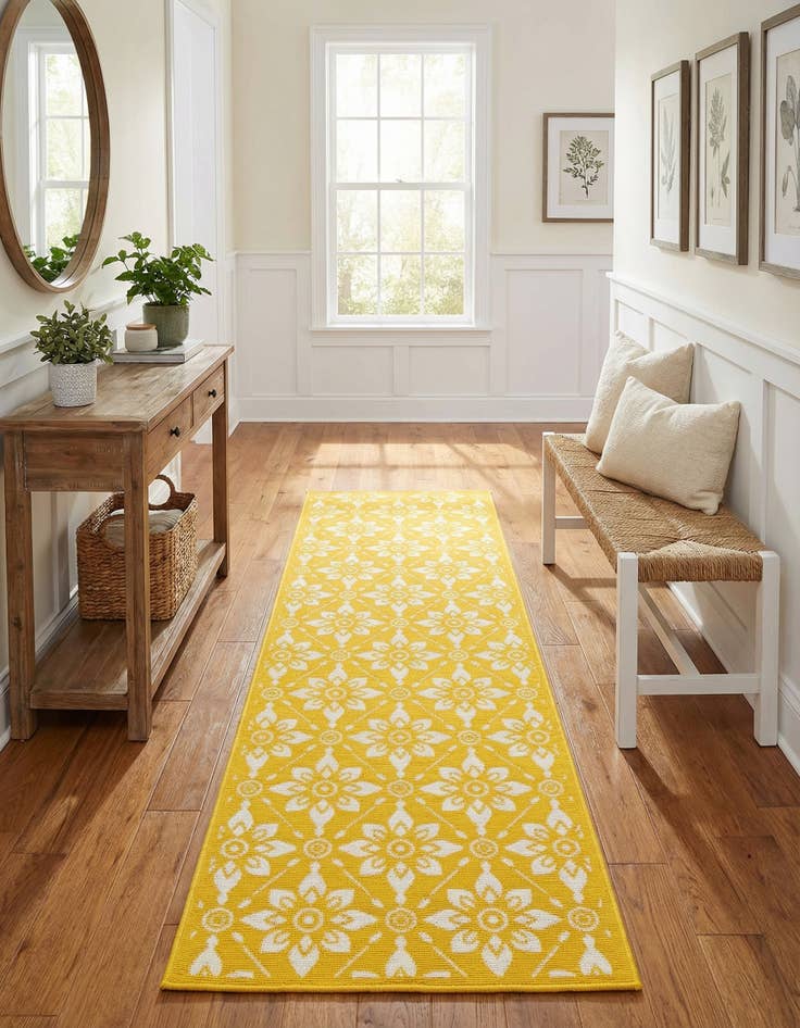 Detail image of 2' 7 x 10'  Washable Trellis Indoor / Outdoor Runner Rug
