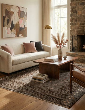 7' 2 x 10' 4 Hand Knotted Darya Wool Rug