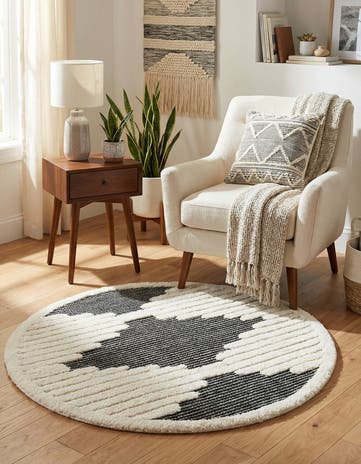 Gray Prismatic Round Rug
