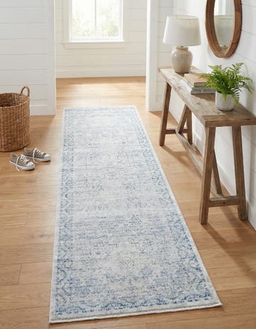 2' 7 x 10' Noble Runner Rug