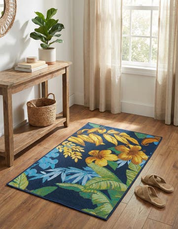 2' x 3' Easy-Clean Botanical Indoor / Outdoor Rug