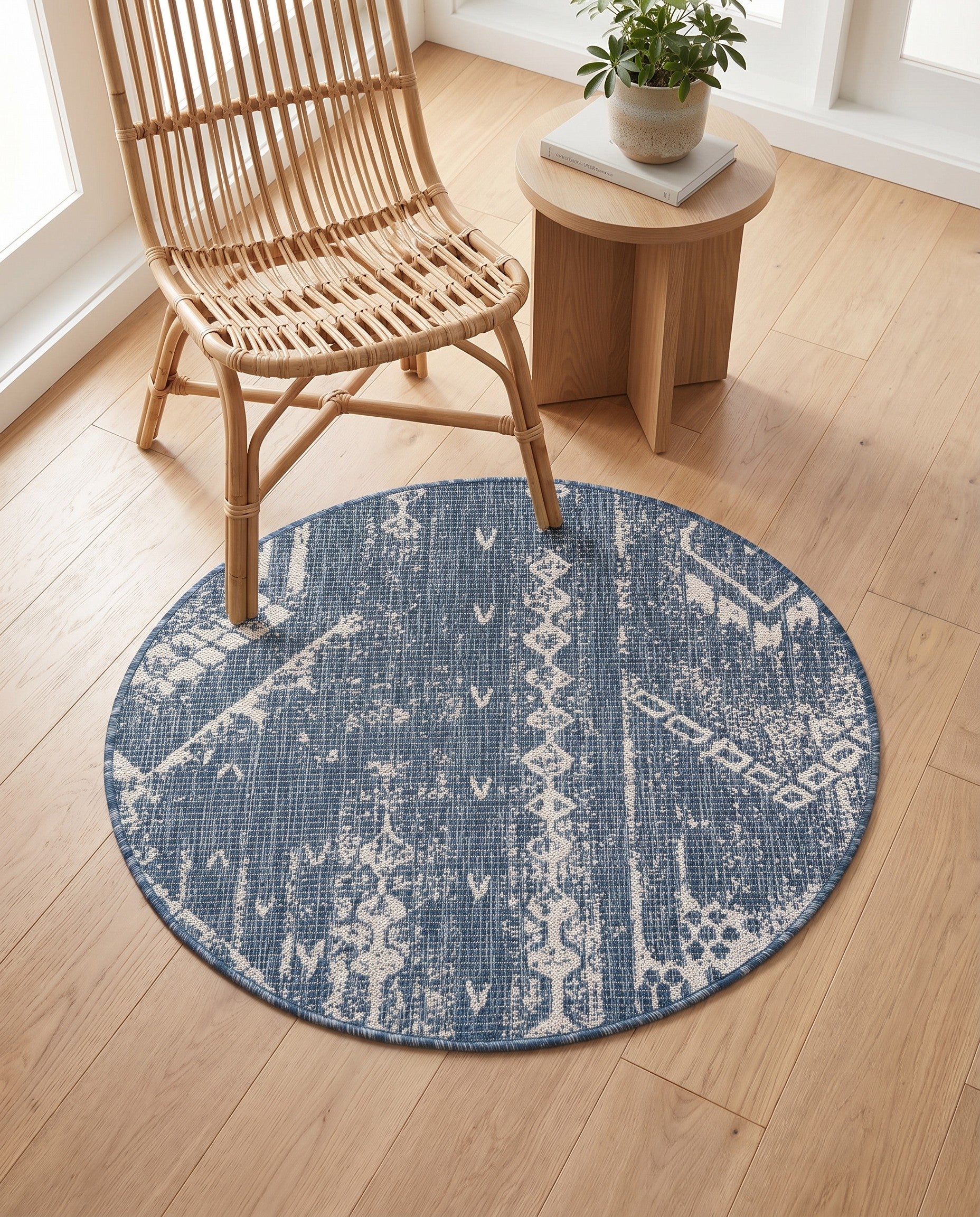 3' x 3' Easy-Clean Bohemian Indoor / Outdoor Round Rug