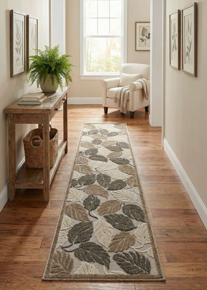 2' 7 x 10' Easy-Clean Botanical Indoor / Outdoor Runner Rug