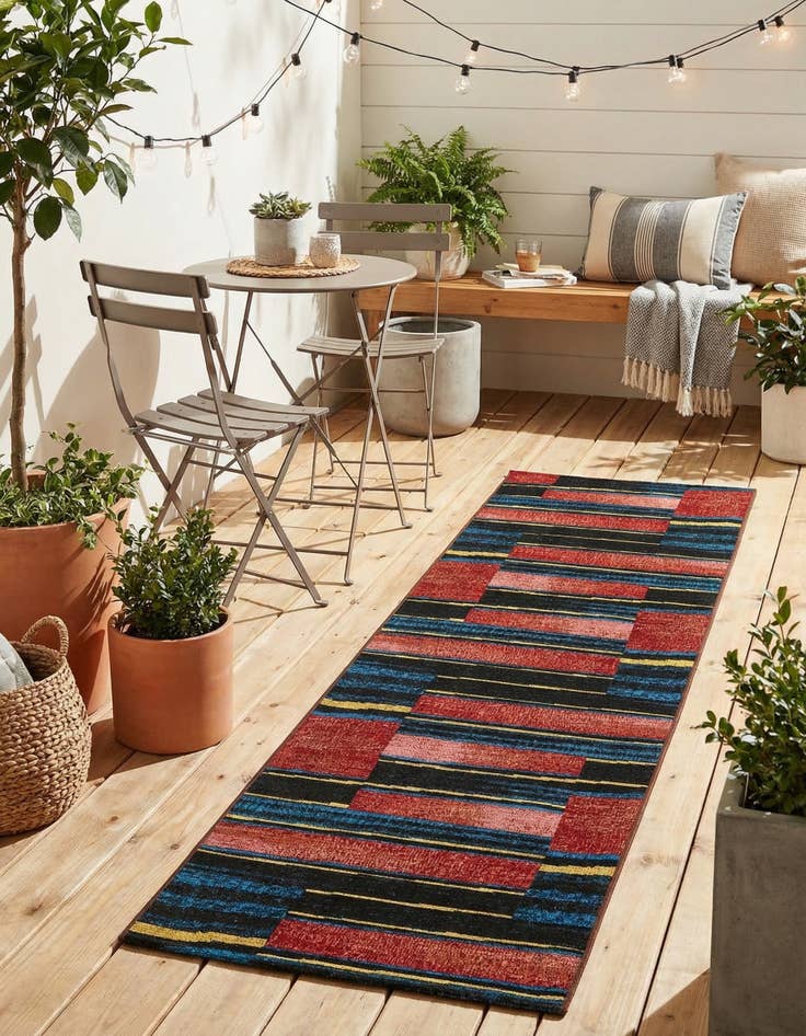 Detail image of 2' x 8'  Washable Modern Indoor / Outdoor Runner Rug