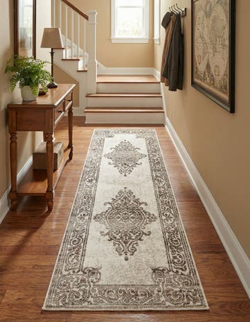 2' x 6' Hermitage Runner Rug