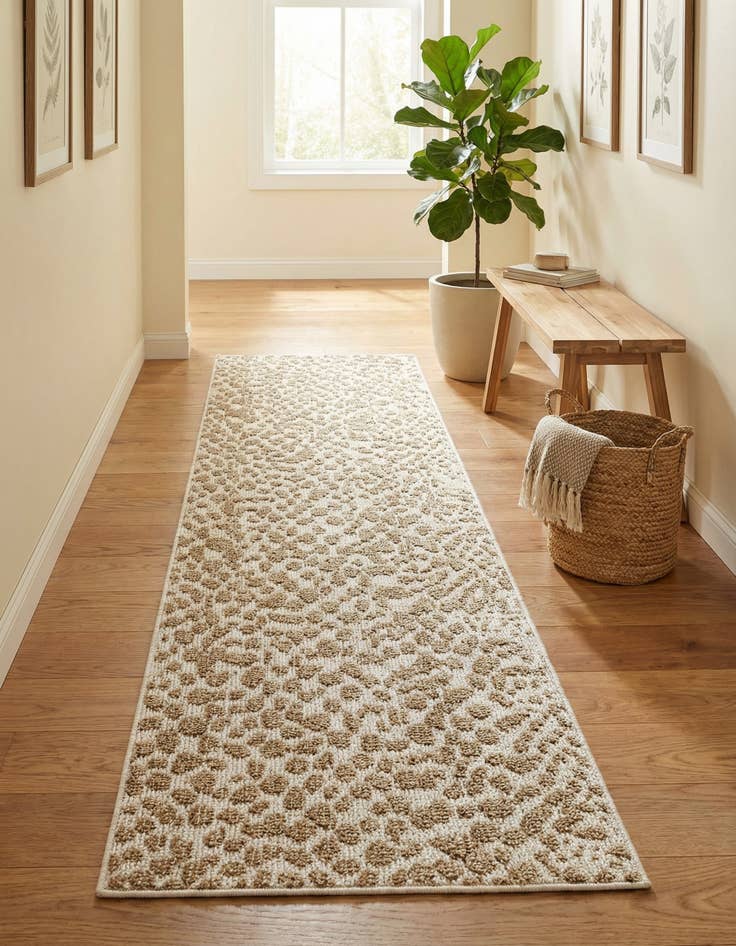 Detail image of 2' x 6' 1 Easy-Clean Safari Indoor / Outdoor Runner Rug