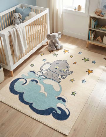 5' 3 x 7' 7 Easy-Clean Indoor / Outdoor Rug