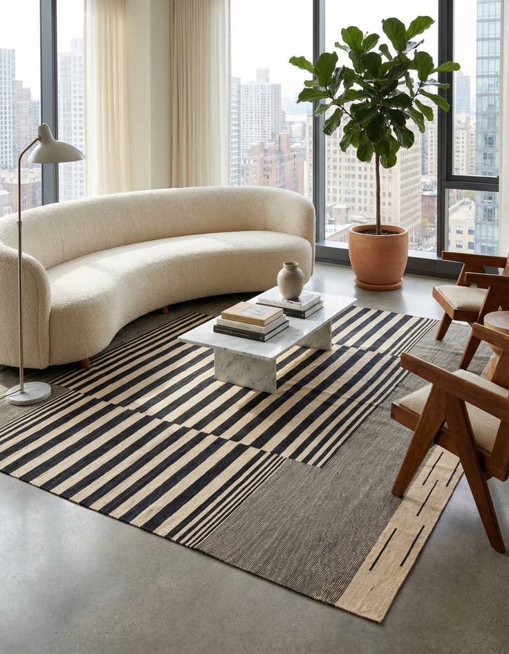 Detail image of 8' 2 x 9' 9  Hand Woven Kilim Modern Wool Rug