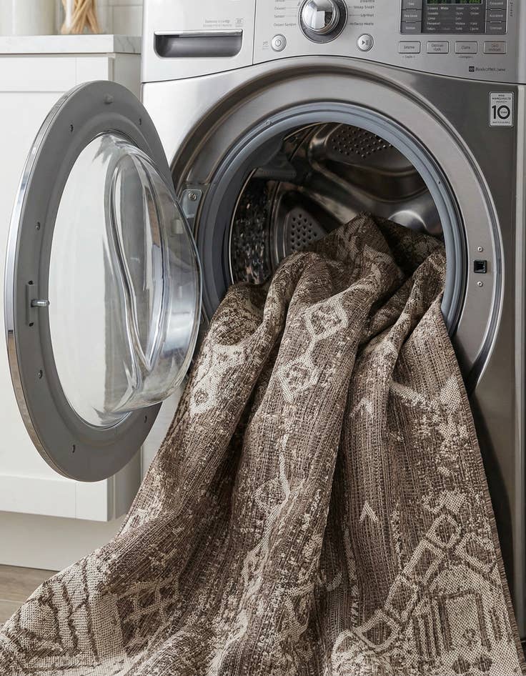 Detail image of  7' x 7'  Washable Bohemian Indoor / Outdoor Square Rug