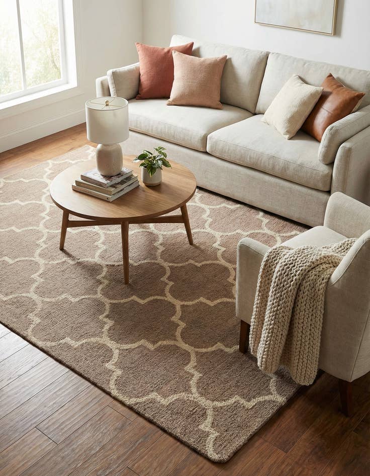 Detail image of 5' 1 x 8' Luna Wool Rug