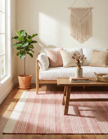 4' 1 x 6' 1 Hand Woven Lariat Rug