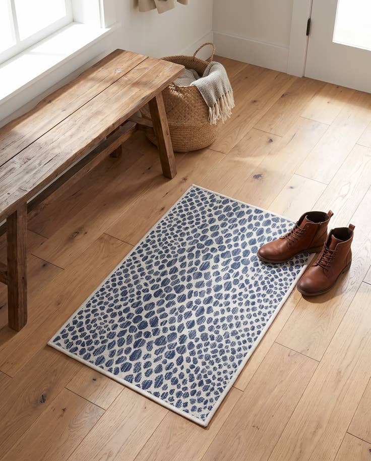 Detail image of 2' x 3' Easy-Clean Jill Zarin Cape Town Indoor / Outdoor Rug