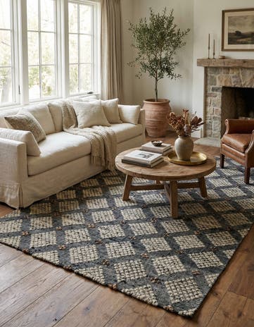 5' 7 x 7' 9 Hand Knotted Darya Wool Rug