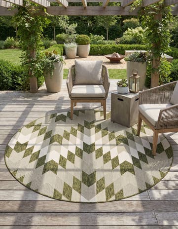 7' 10 x 7' 10 Easy-Clean Modern Indoor / Outdoor Round Rug