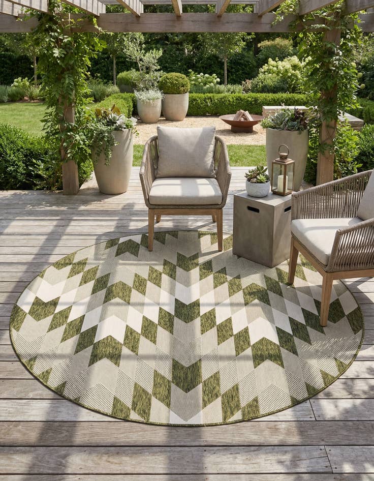 Detail image of 7' 10 x 7' 10 Easy-Clean Modern Indoor / Outdoor Round Rug