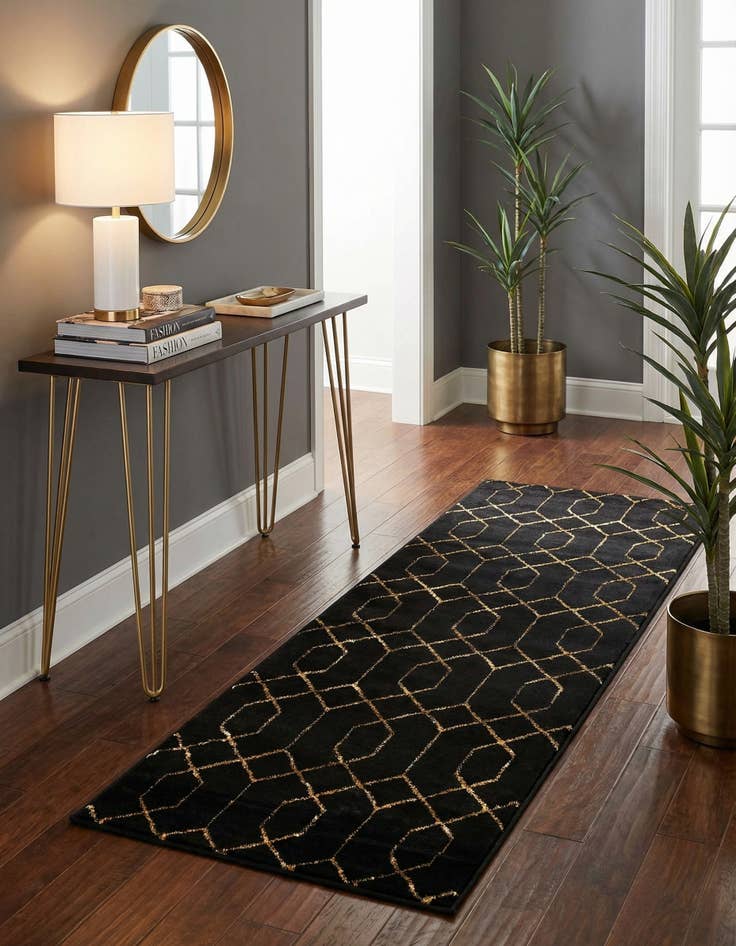 Detail image of  2' x 5'  Marilyn Monroe™ Glam Trellis Runner Rug