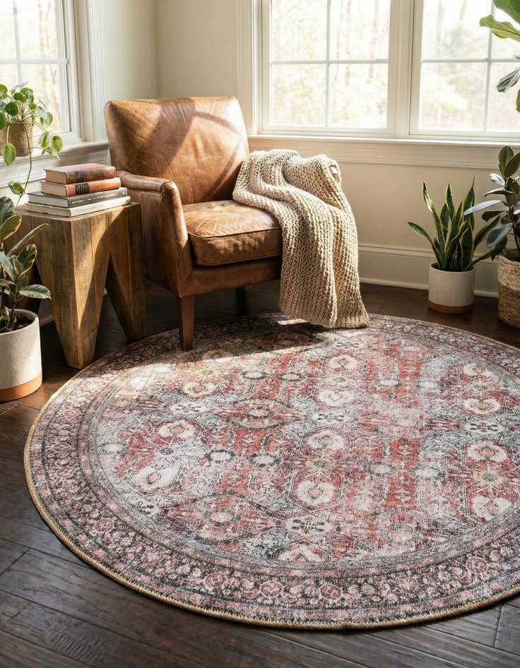 Detail image of 3' 6 x 3' 6 Timeless Round Rug