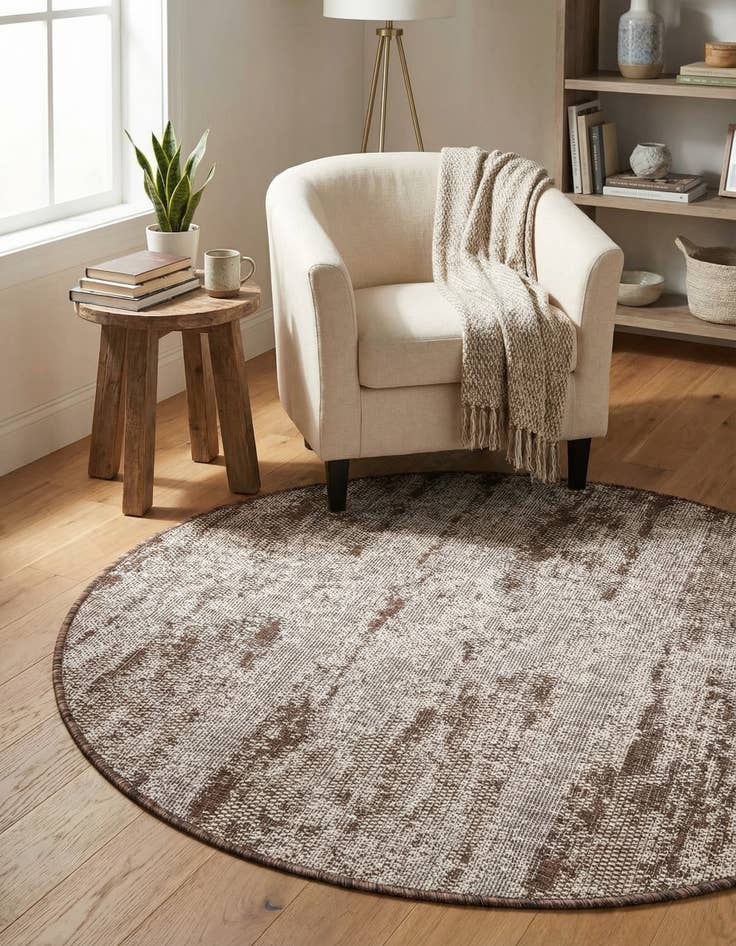 Detail image of 3' x 3'  Washable Modern Indoor / Outdoor Round Rug