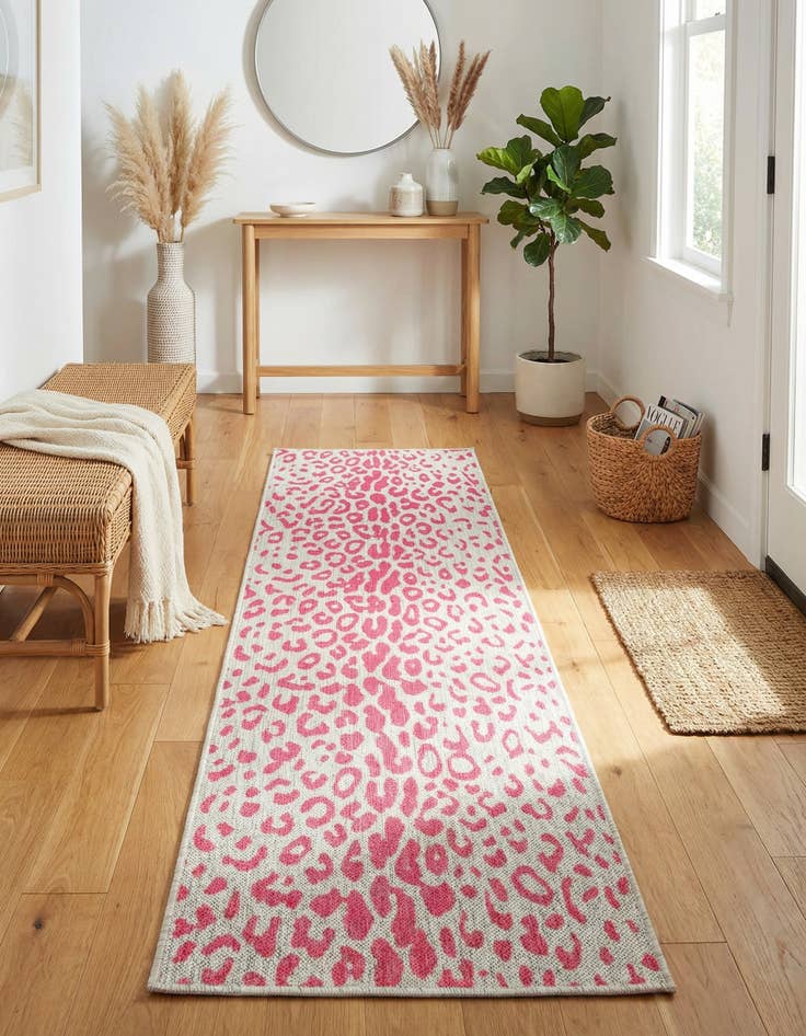 Detail image of 2' x 8'  Washable Safari Indoor / Outdoor Runner Rug