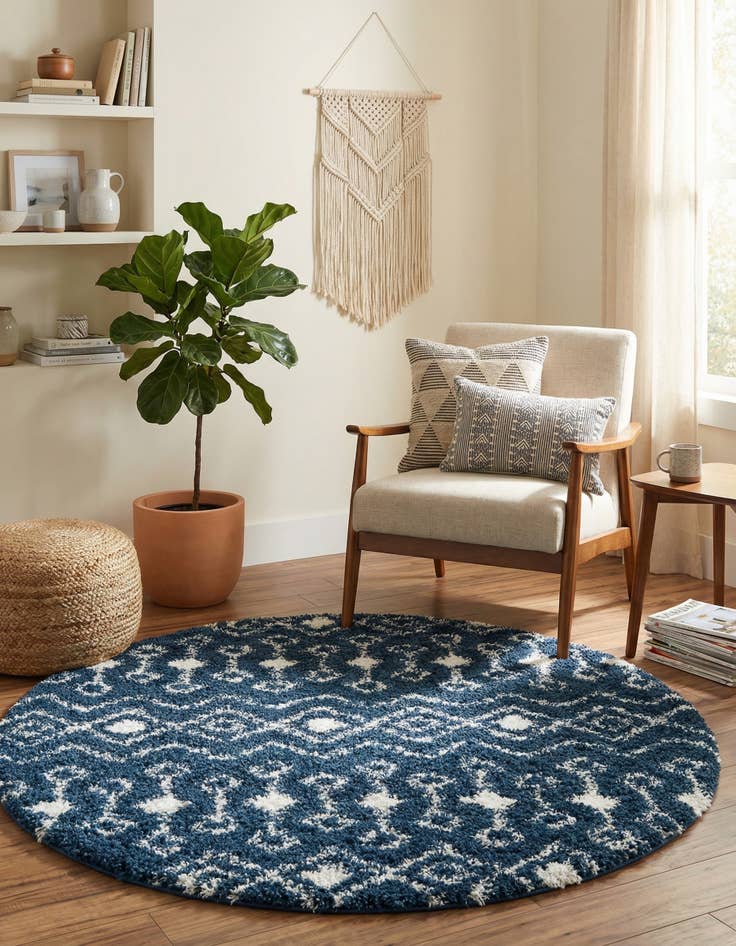 Detail image of  6' x 6' Moroccan Trellis Shag Round Rug