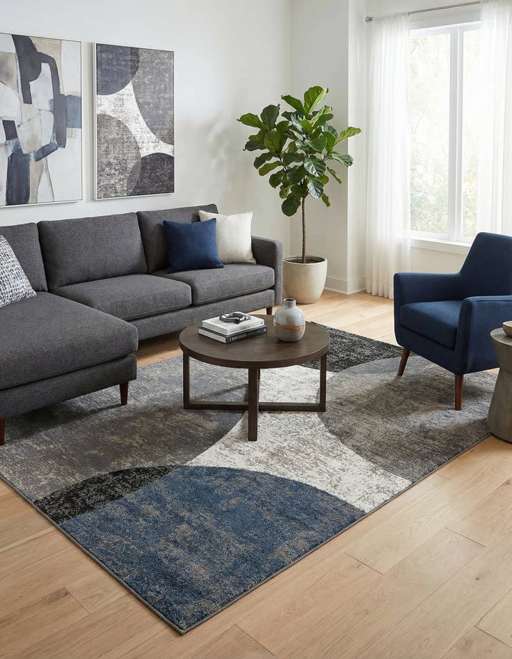 Detail image of 6' x 9' Oslo Rug