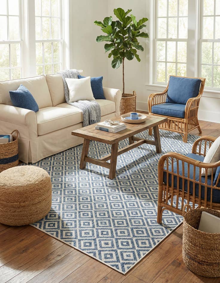 Detail image of 6' x 9' Easy-Clean Jill Zarin Costa Rica Indoor / Outdoor Rug