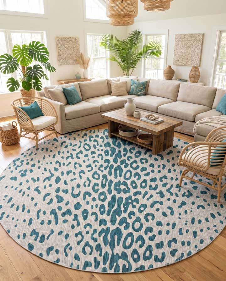 13' x 13' Easy-Clean Safari Indoor / Outdoor Round Rug