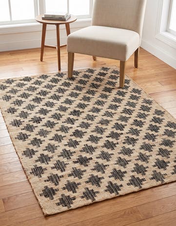 4' 2 x 5' 7 Hand Woven Kala Handwoven Jute Rug