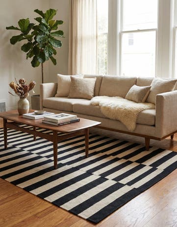 4' 3 x 5' 11 Hand Woven Kilim Modern Wool Rug
