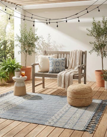 4' 1 x 6' 1 Easy-Clean Eco Bohemian Indoor / Outdoor Rug