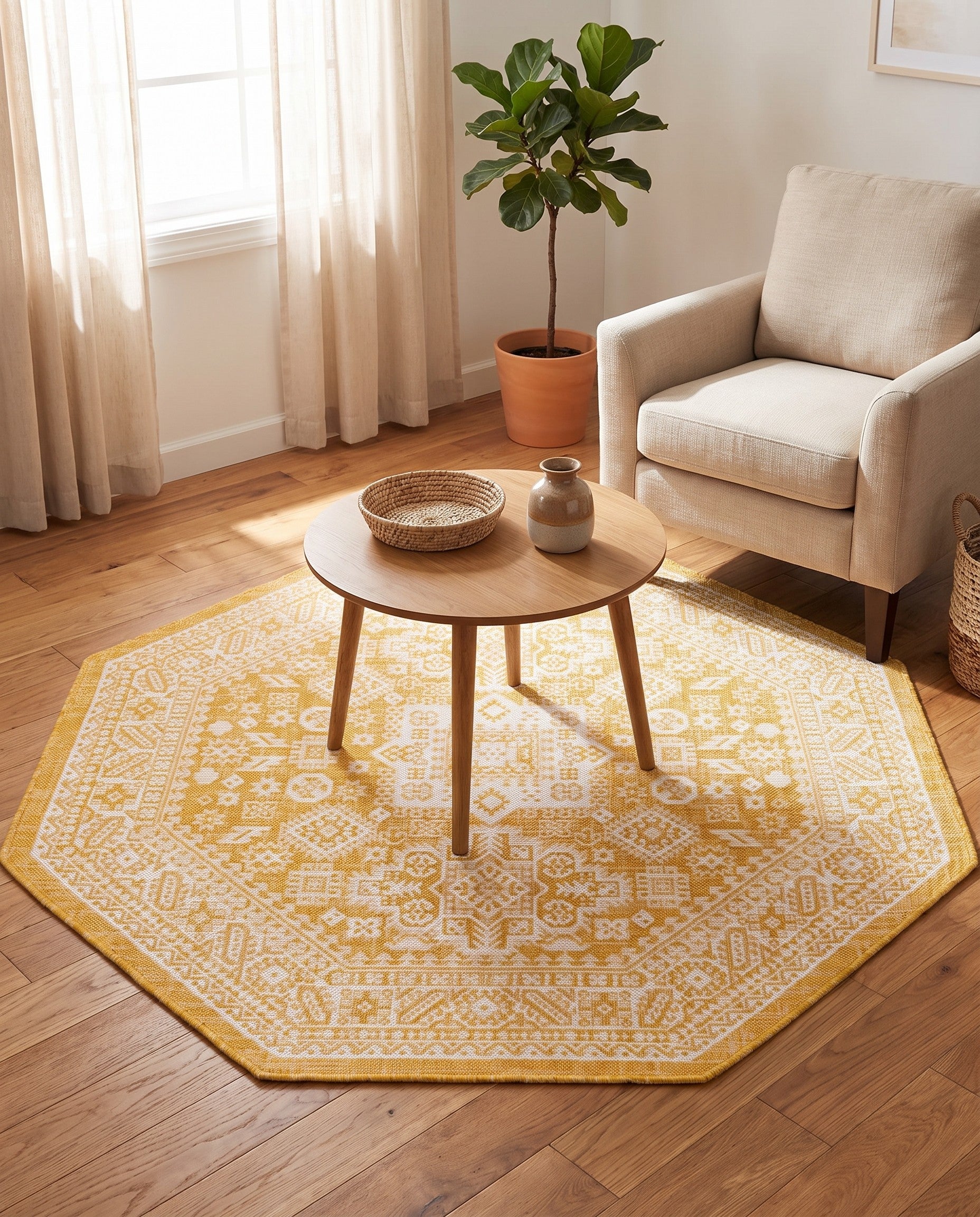 5' 3 x 5' 3 Easy-Clean Aztec Indoor / Outdoor Octagon Rug