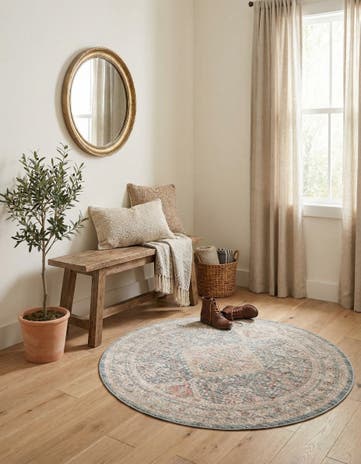 3' 3 x 3' 3 Noble Round Rug