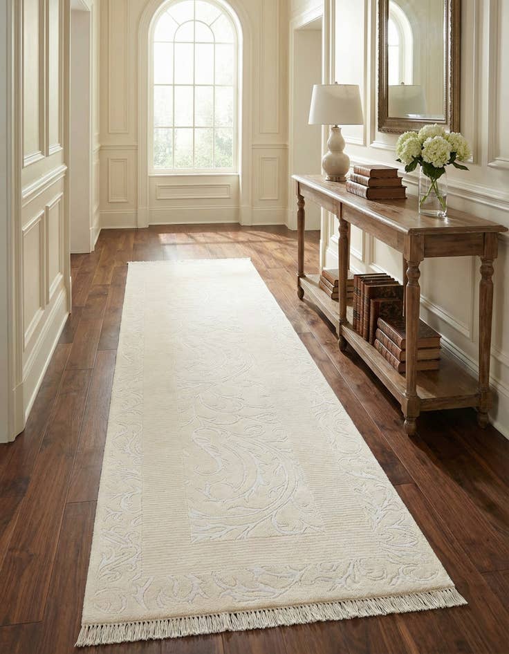 Detail image of 2' 8 x 9' 9 Darya Runner Rug